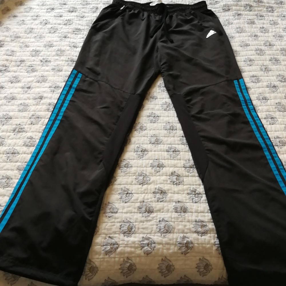 Youth L(13-14y) Adidas track pants